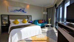 Suite Surprise at Savoy, Happy Hearts at Belmont