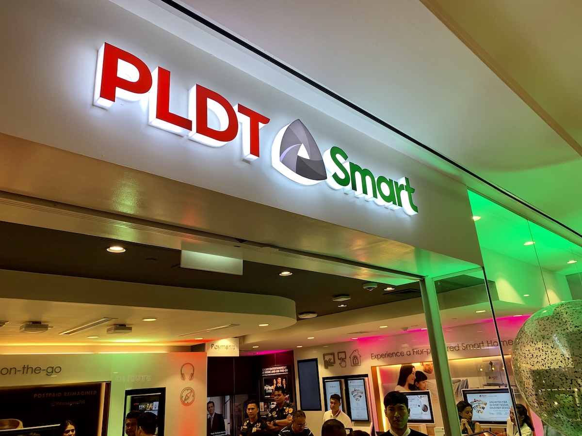 PLDT, Smart partner with Grab for rapid and convenient delivery of internet products